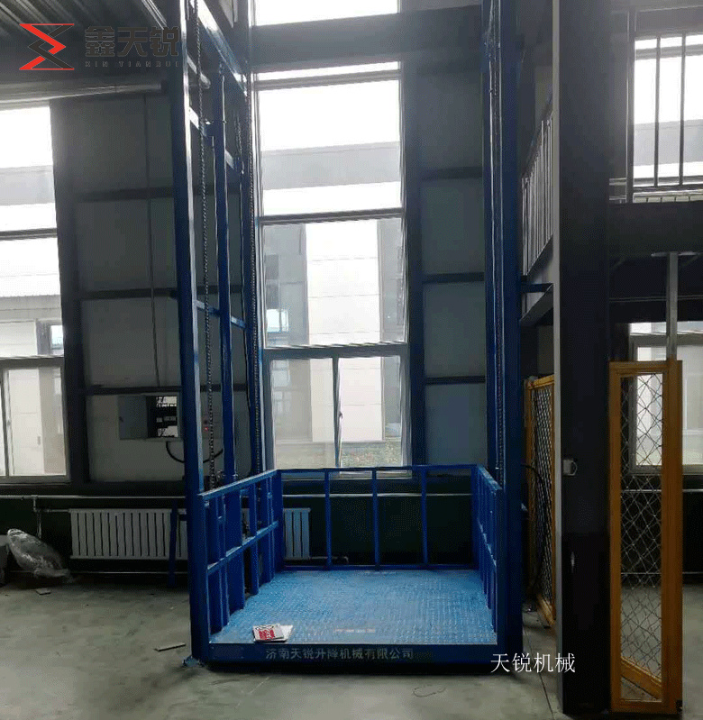 普洱导轨式升降机验收合格